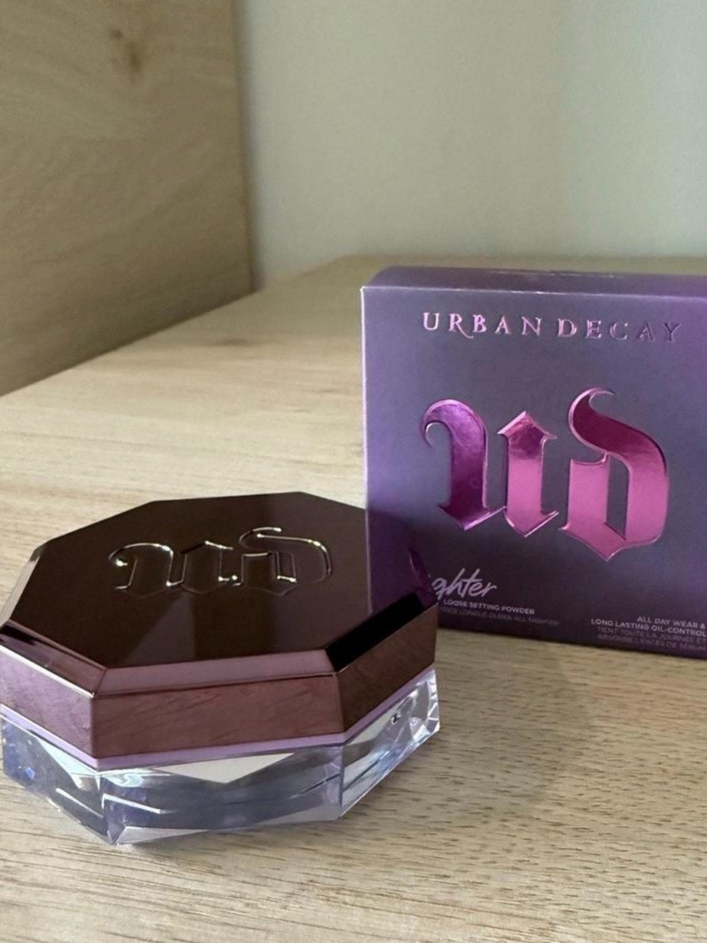 Urban Decay Loose Setting powder original formula brand new in box! Discontinued